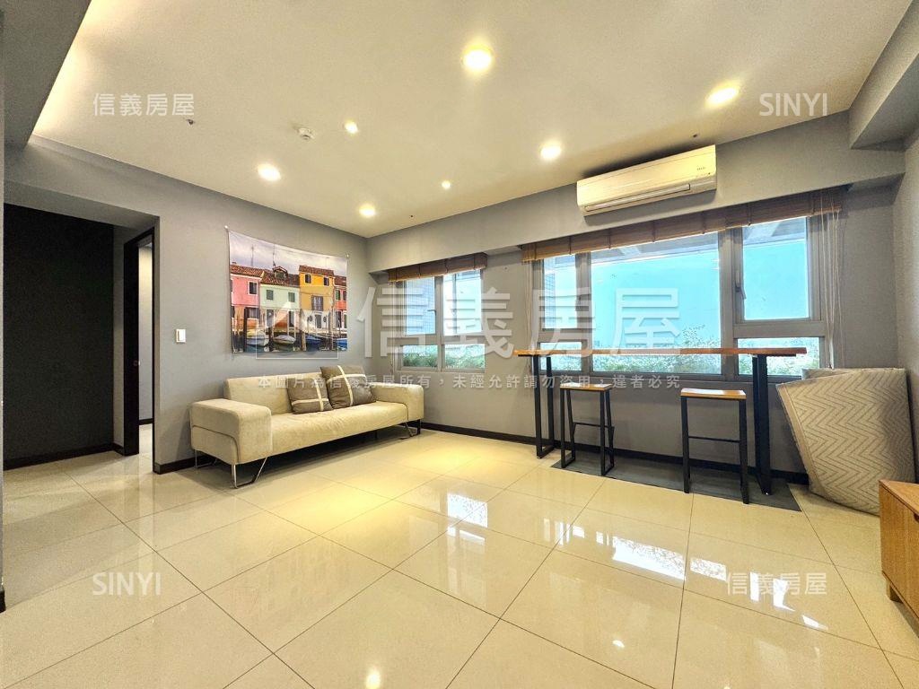 世紀雙星高樓景觀２房平車房屋室內格局與周邊環境