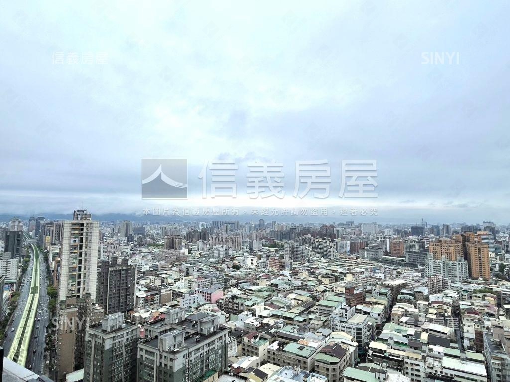 世紀雙星高樓景觀２房平車房屋室內格局與周邊環境