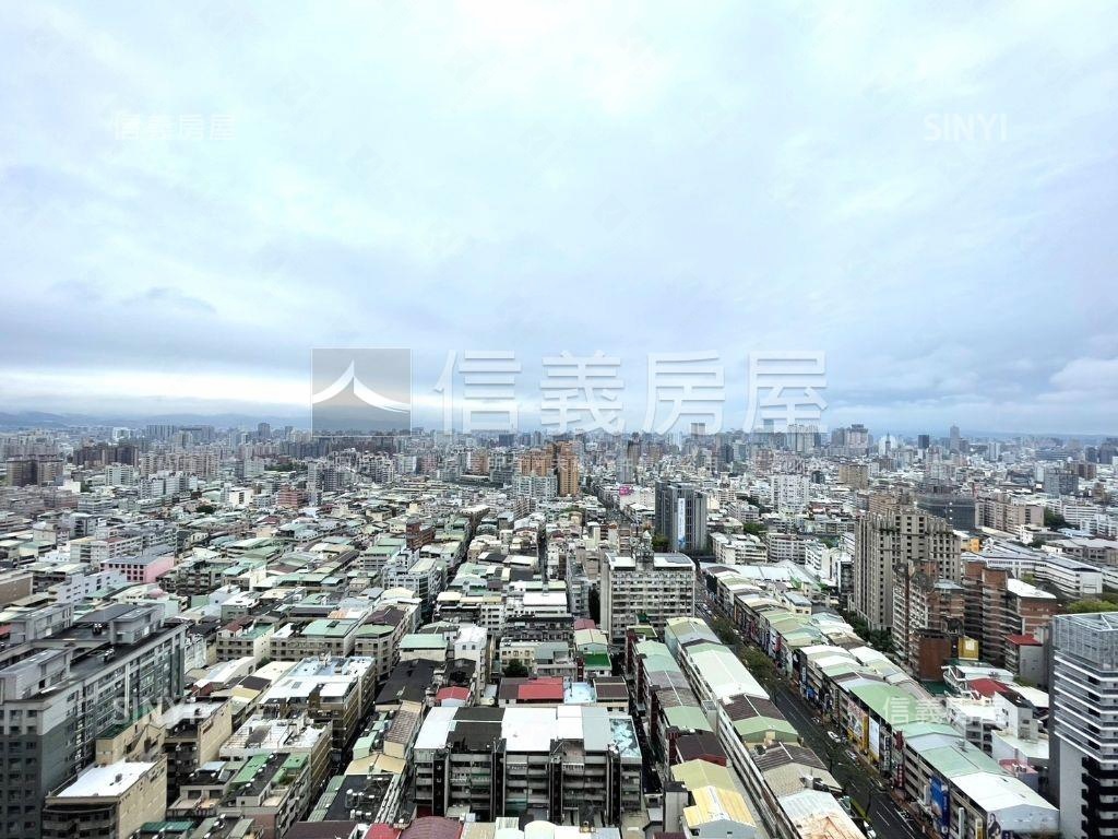 世紀雙星高樓景觀２房平車房屋室內格局與周邊環境