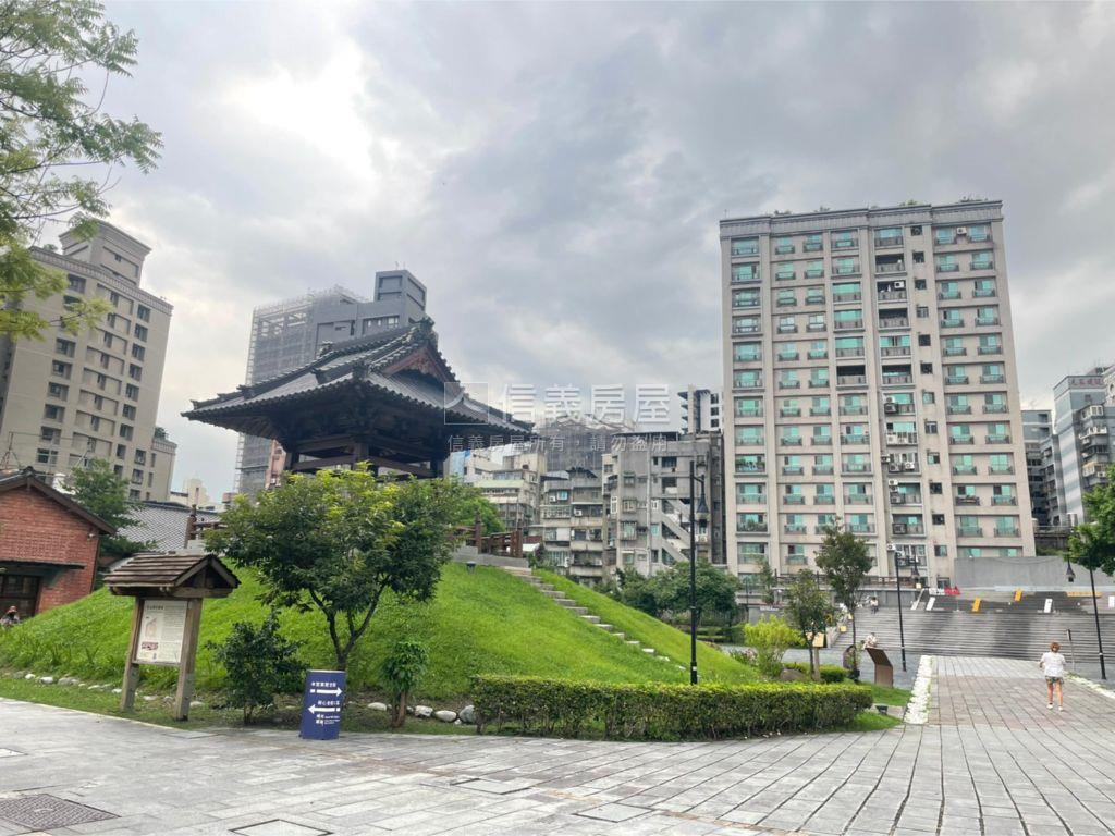 全坤威峰稀有釋出房屋室內格局與周邊環境