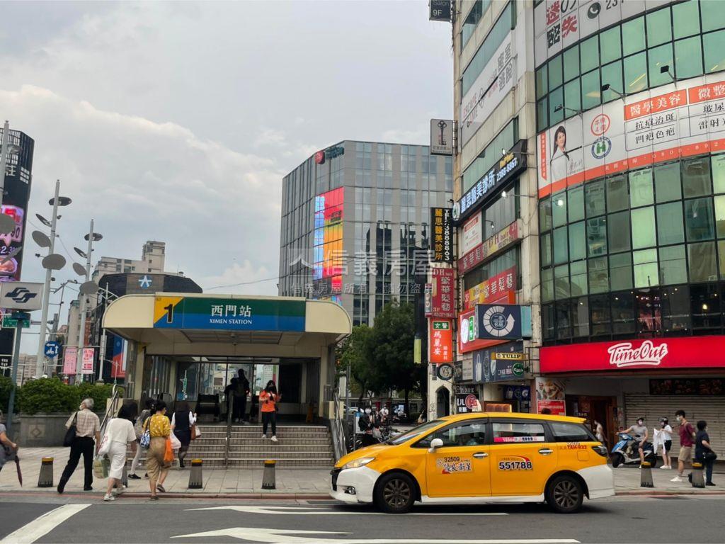 全坤威峰稀有釋出房屋室內格局與周邊環境