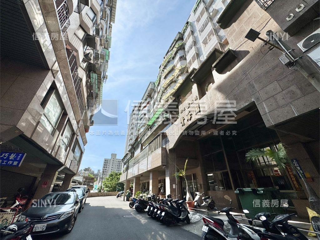 俗！近新光三越１－３樓店房屋室內格局與周邊環境