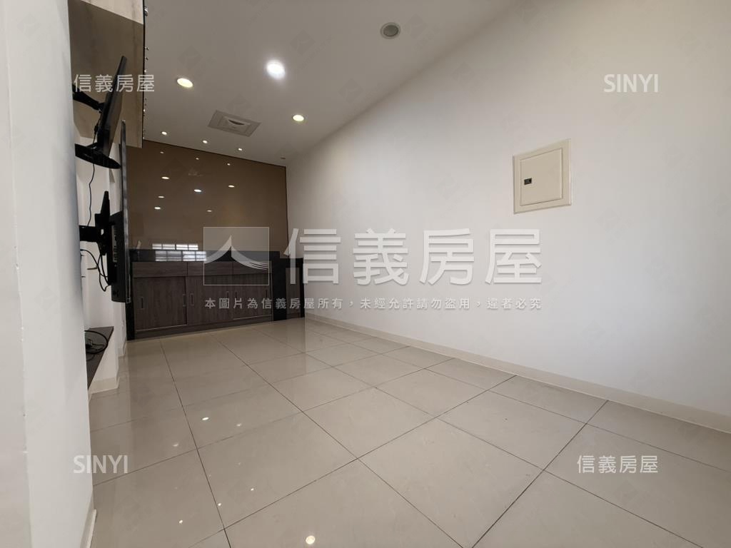 長榮路靜巷美透天房屋室內格局與周邊環境