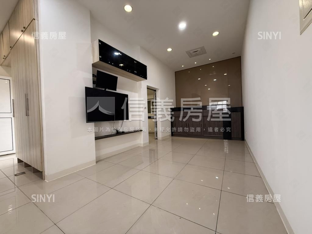 長榮路靜巷美透天房屋室內格局與周邊環境