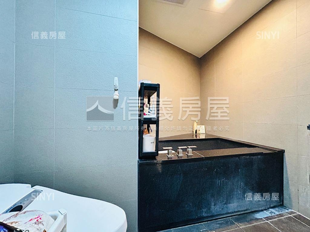 輕軌橋繫一森原大橋兩房房屋室內格局與周邊環境