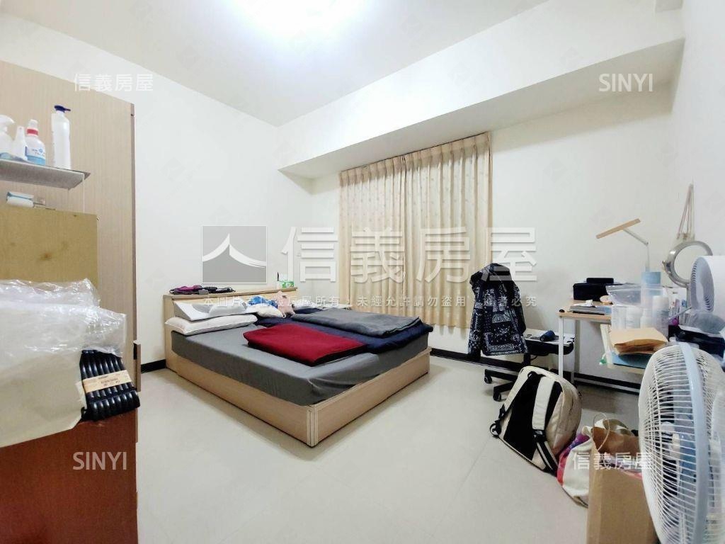 品藏逢甲美三房讚房屋室內格局與周邊環境