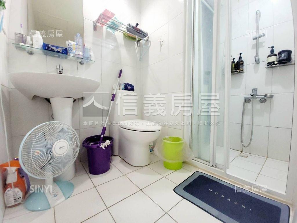 品藏逢甲美三房讚房屋室內格局與周邊環境