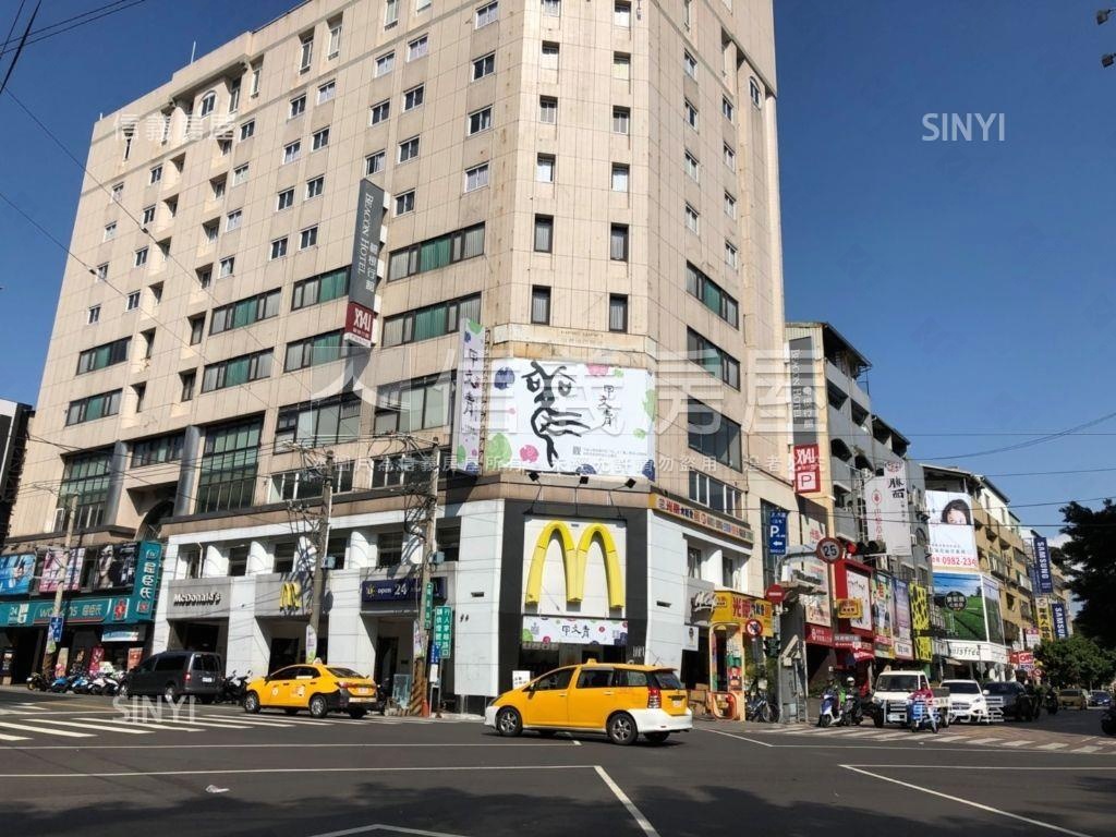 品藏逢甲美三房讚房屋室內格局與周邊環境
