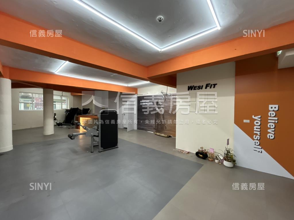 寶興稀有邊間２樓房屋室內格局與周邊環境