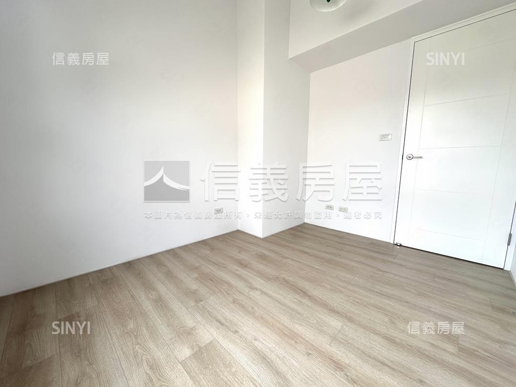 喜歡露臺的您～這間必看房屋室內格局與周邊環境