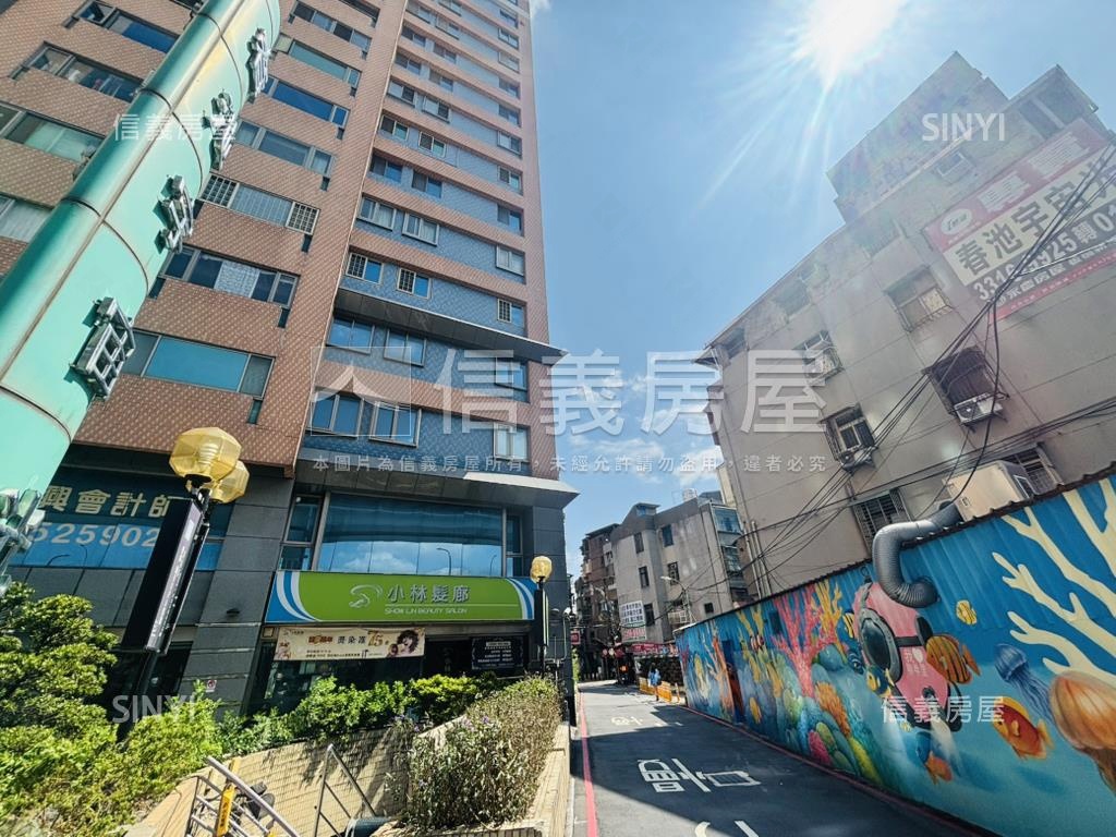 春池宇宙光～邊間漂亮兩房房屋室內格局與周邊環境