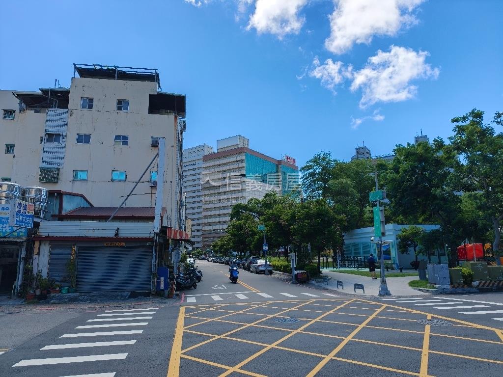 讚！三多林森正路五樓透店房屋室內格局與周邊環境