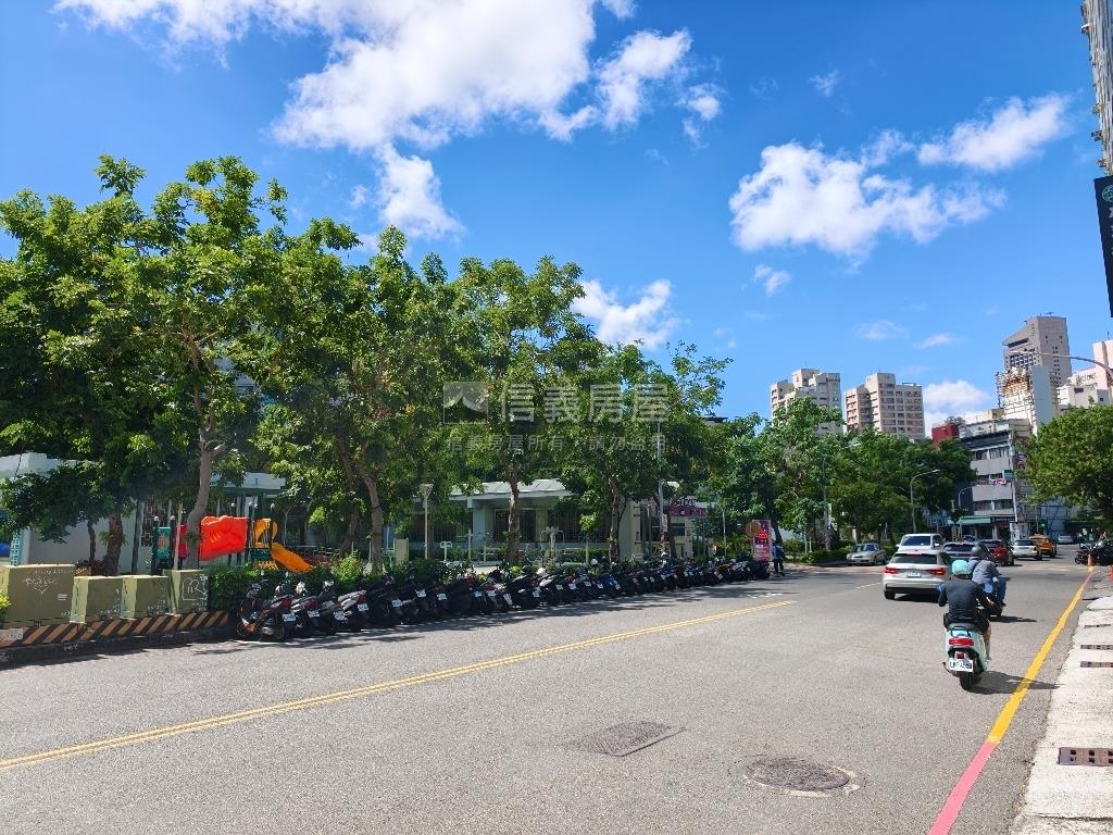 讚！三多林森正路五樓透店房屋室內格局與周邊環境