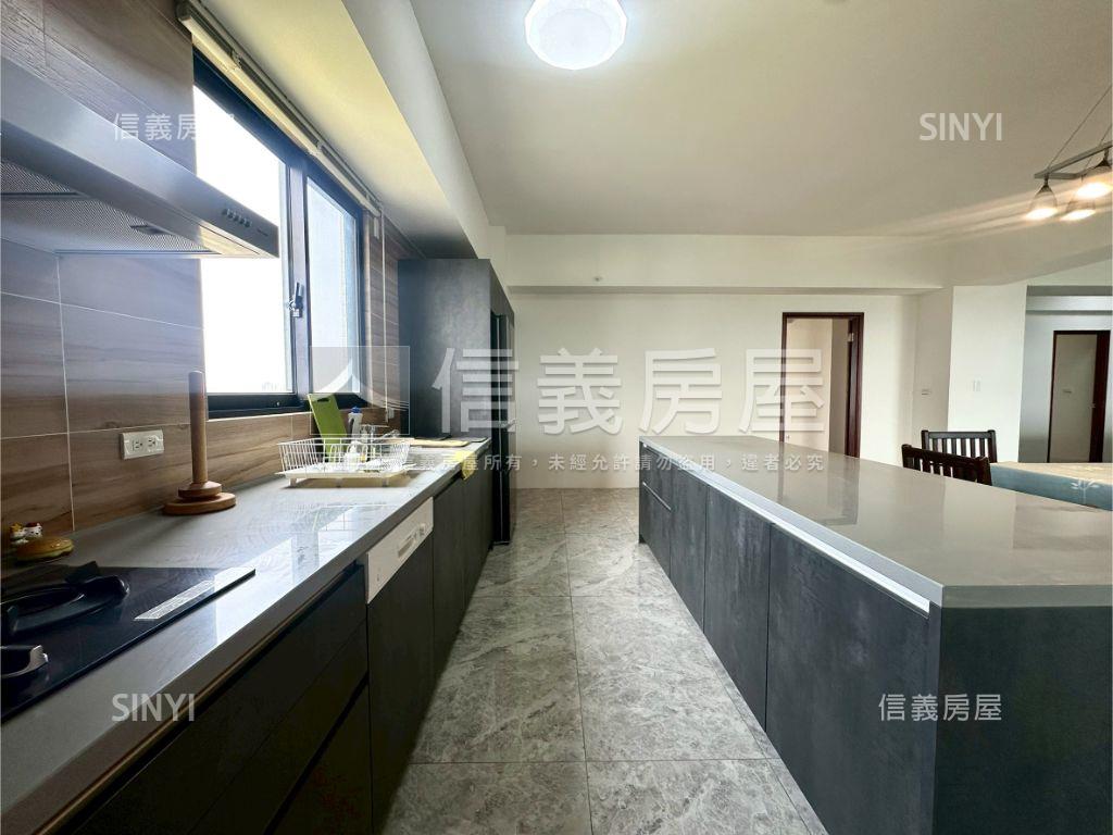 近北區主建物約６０坪雙車房屋室內格局與周邊環境