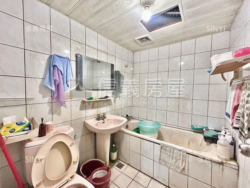 近東勇黃昏市場三房房屋室內格局與周邊環境