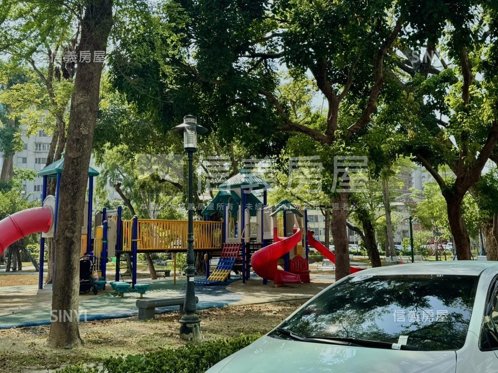 近輕軌面公園綠景一層一戶房屋室內格局與周邊環境