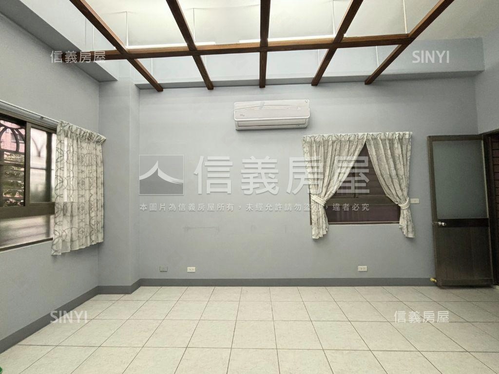 ★近洲際免整理三房車位★房屋室內格局與周邊環境