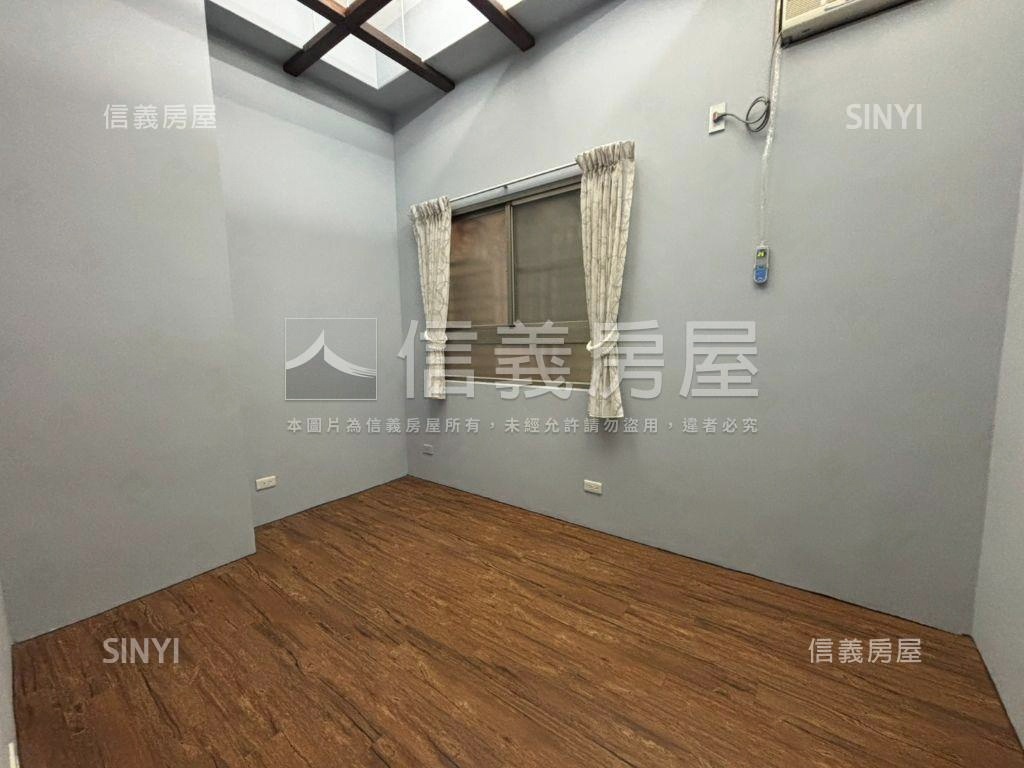 ★近洲際免整理三房車位★房屋室內格局與周邊環境