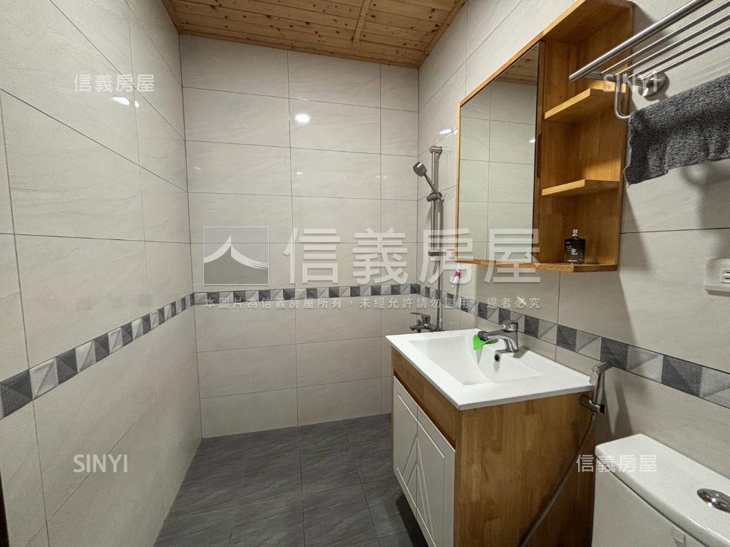 ★近洲際免整理三房車位★房屋室內格局與周邊環境