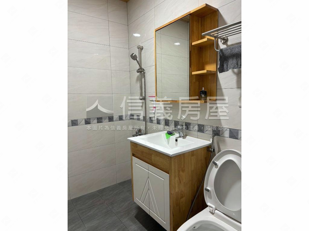 ★近洲際免整理三房車位★房屋室內格局與周邊環境