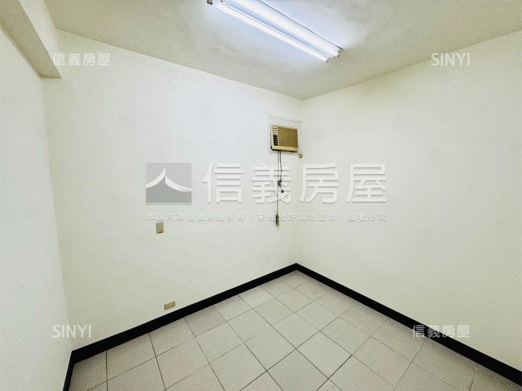 方正一樓近捷運●樂齡首選房屋室內格局與周邊環境
