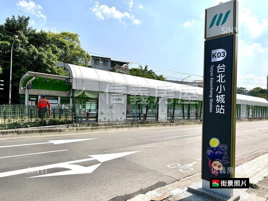 台北小城開闊車庫透天房屋室內格局與周邊環境