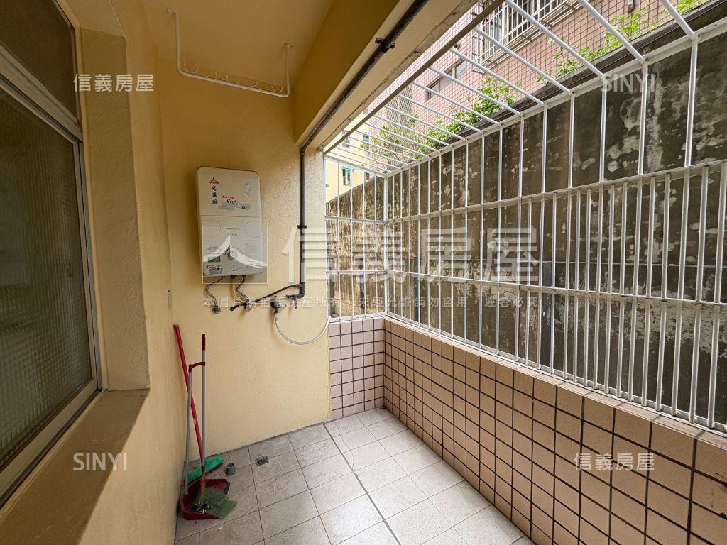 近東寧商圈屋況佳一樓寓房屋室內格局與周邊環境