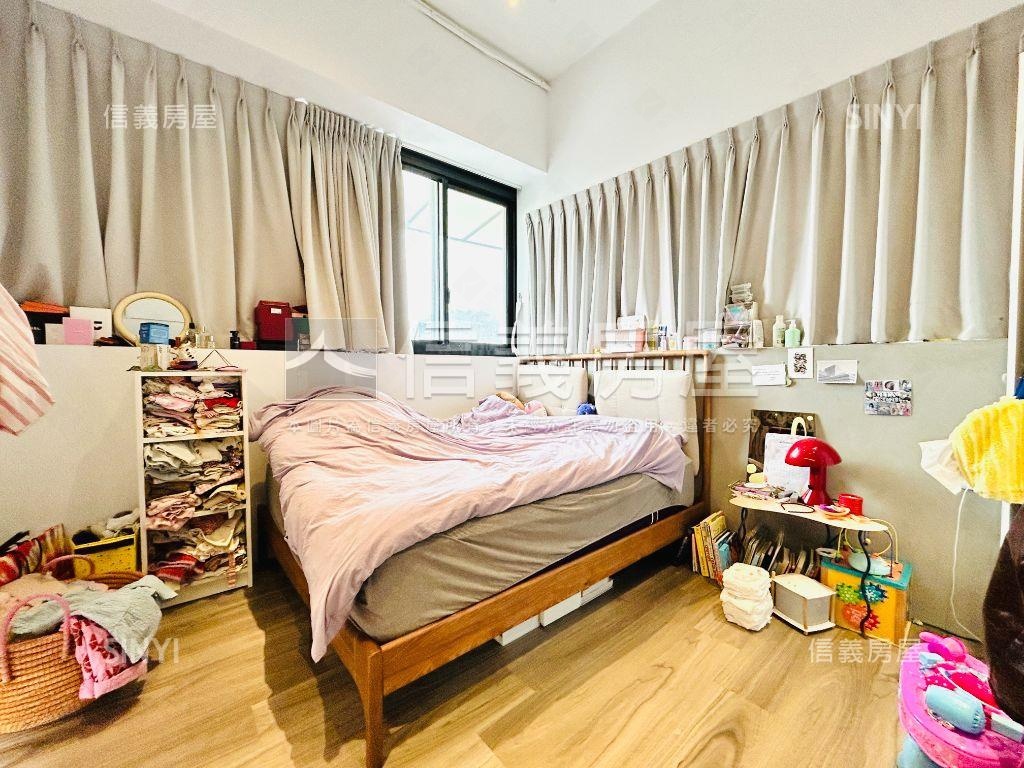 高樓二房附車位日光天際宅房屋室內格局與周邊環境