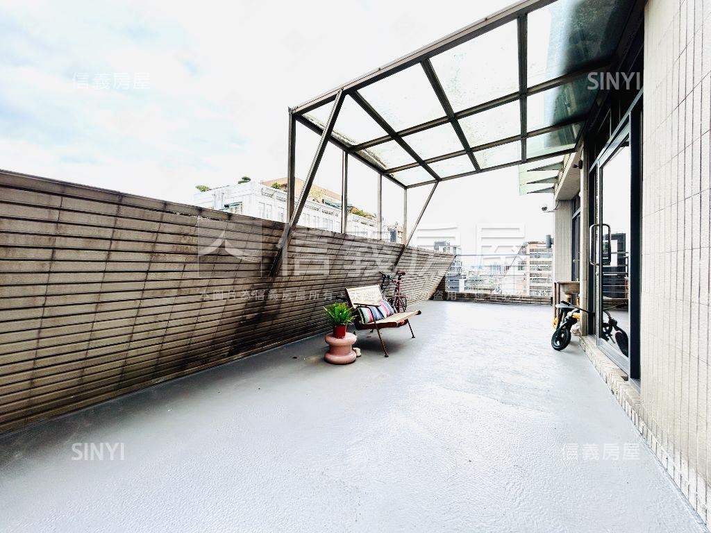 高樓二房附車位日光天際宅房屋室內格局與周邊環境