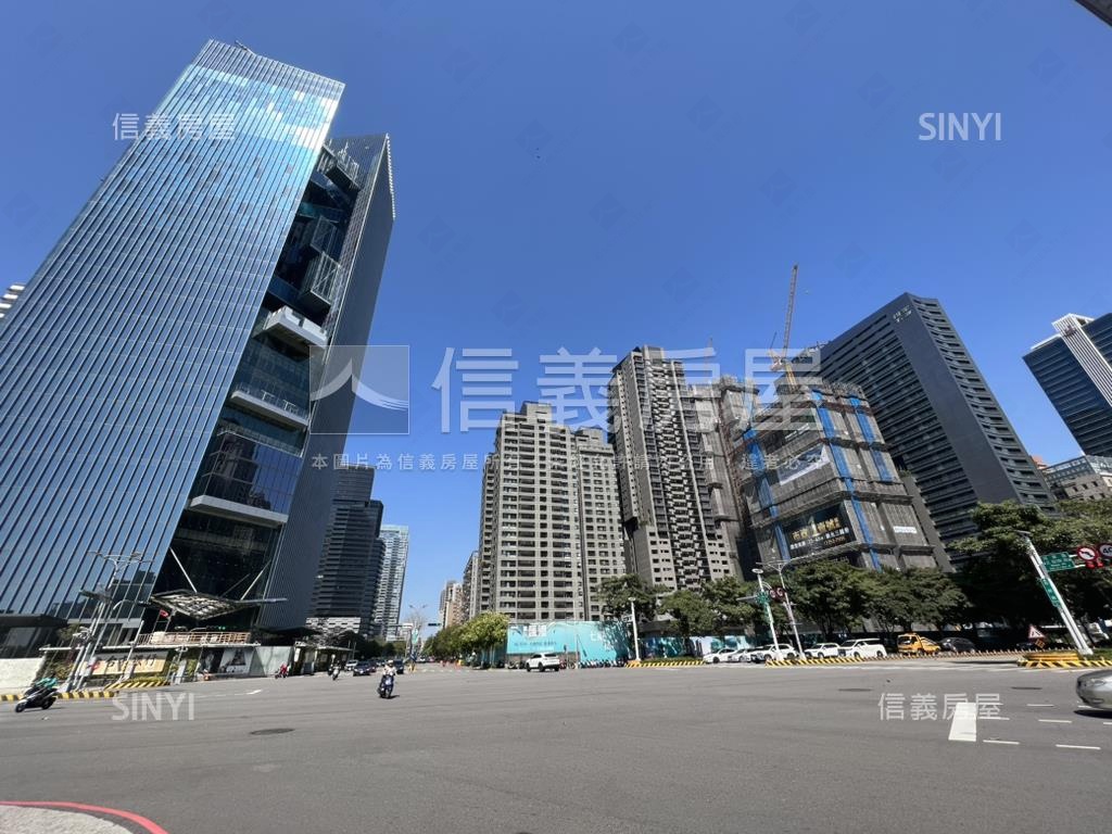 市政新鋭Ａ１０邊間朝南房屋室內格局與周邊環境