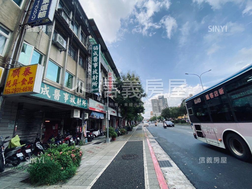 近萬隆捷運★一樓店面房屋室內格局與周邊環境