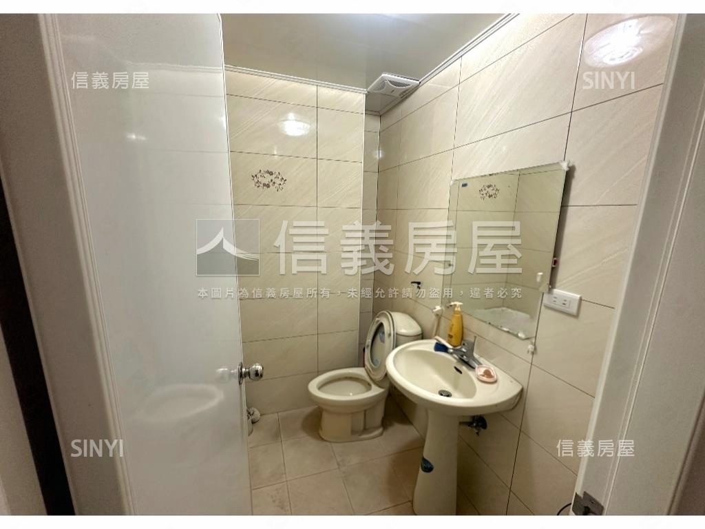 明星冠倫花園一樓房屋室內格局與周邊環境