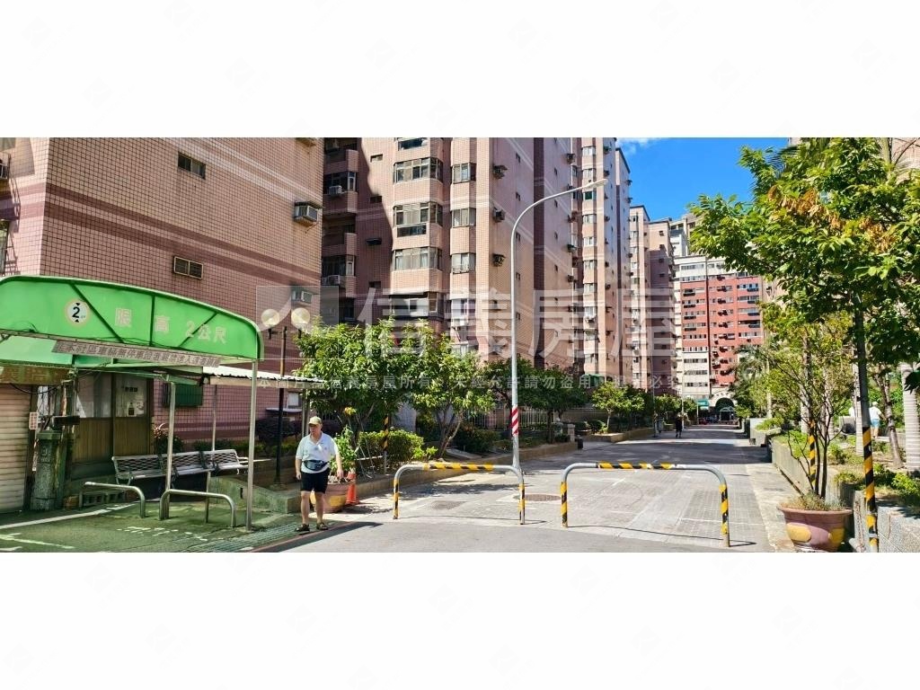 明星冠倫花園一樓房屋室內格局與周邊環境