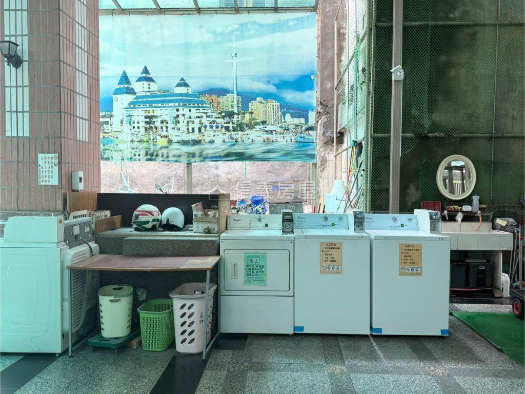 西屯逢甲蓋特套房美屋房屋室內格局與周邊環境