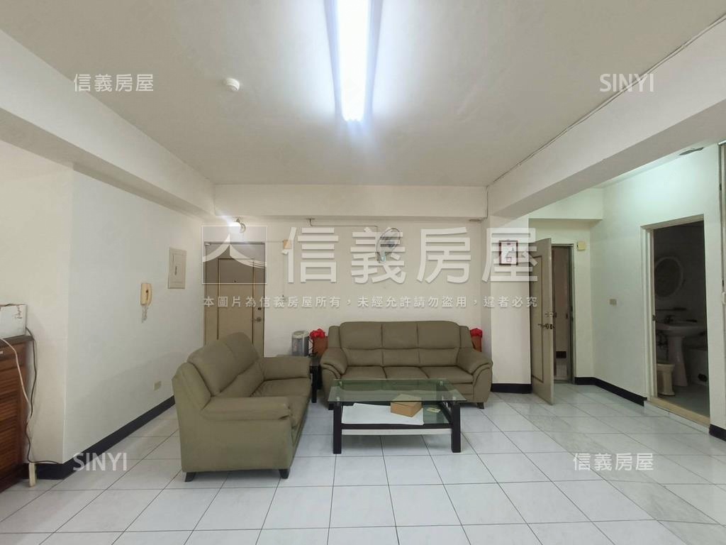 近輕軌瑞祥高中電梯住家房屋室內格局與周邊環境