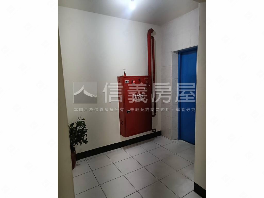 近輕軌瑞祥高中電梯住家房屋室內格局與周邊環境