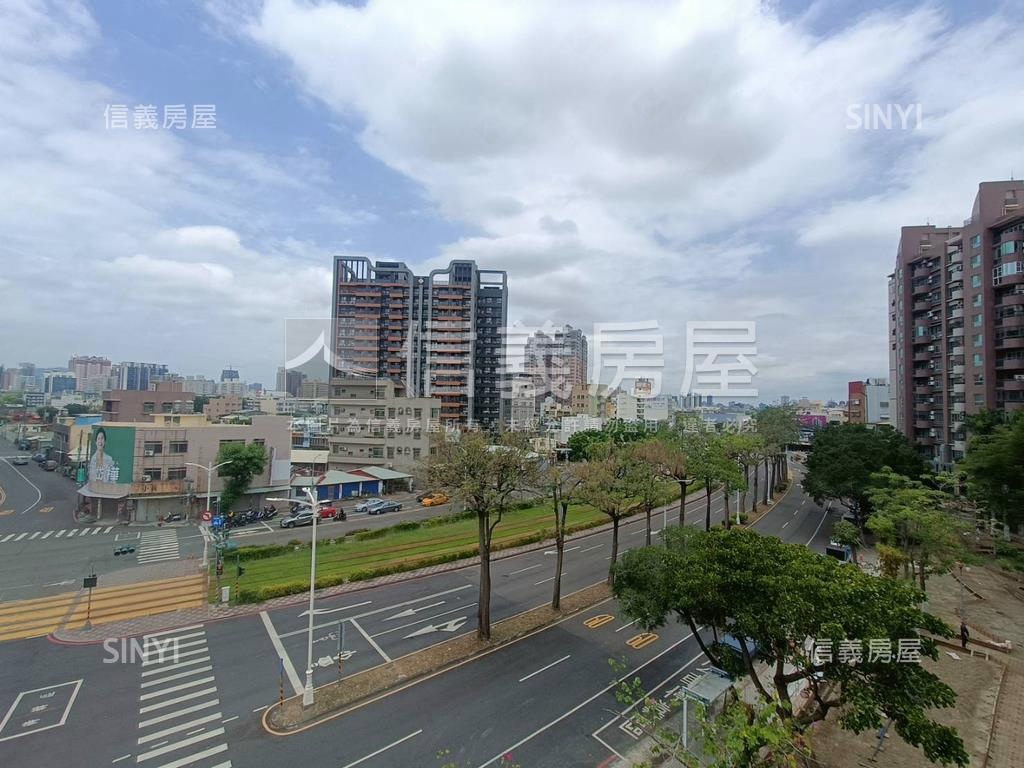 近輕軌瑞祥高中電梯住家房屋室內格局與周邊環境