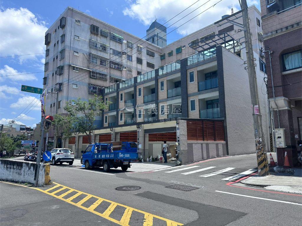 富春路全新臨路透店Ｄ房屋室內格局與周邊環境