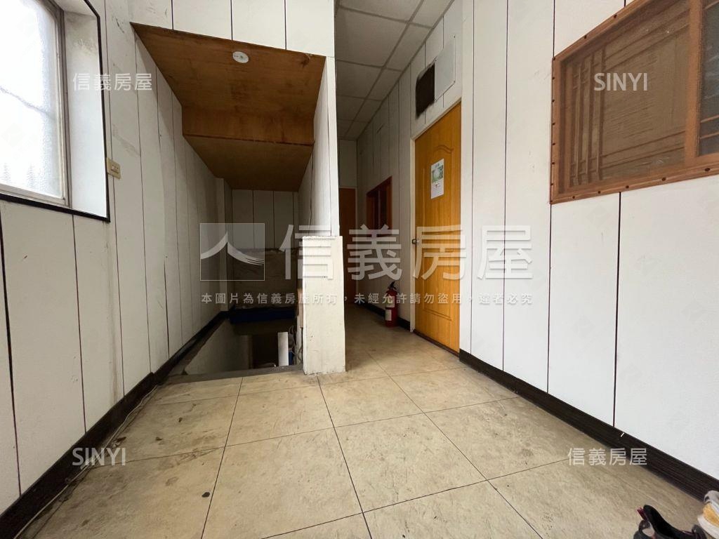 後站稀有昆明路透天房屋室內格局與周邊環境