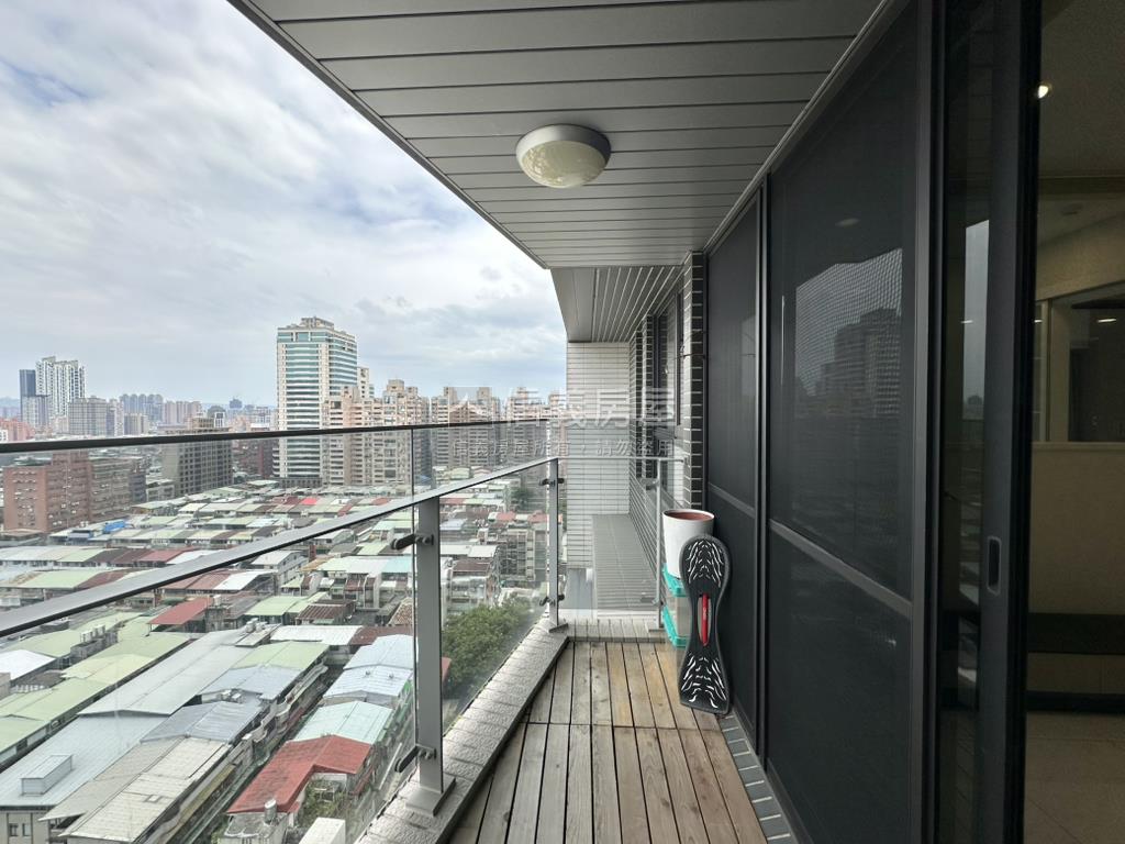 幸福時光登高望遠房屋室內格局與周邊環境