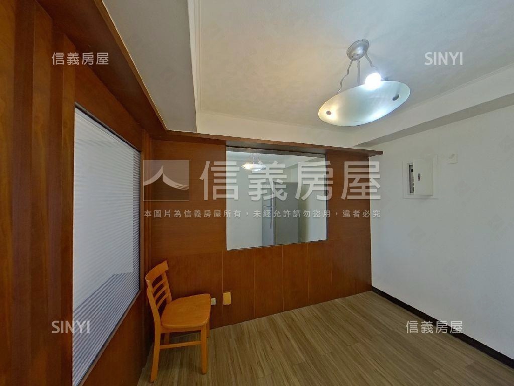 春風得意高樓３房附車位房屋室內格局與周邊環境