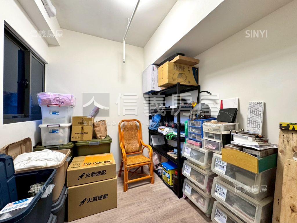 激推專任元城建設二房車位房屋室內格局與周邊環境