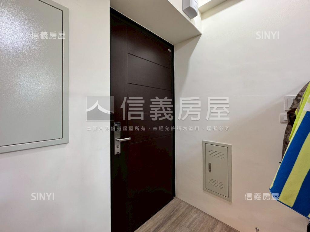 激推專任元城建設二房車位房屋室內格局與周邊環境