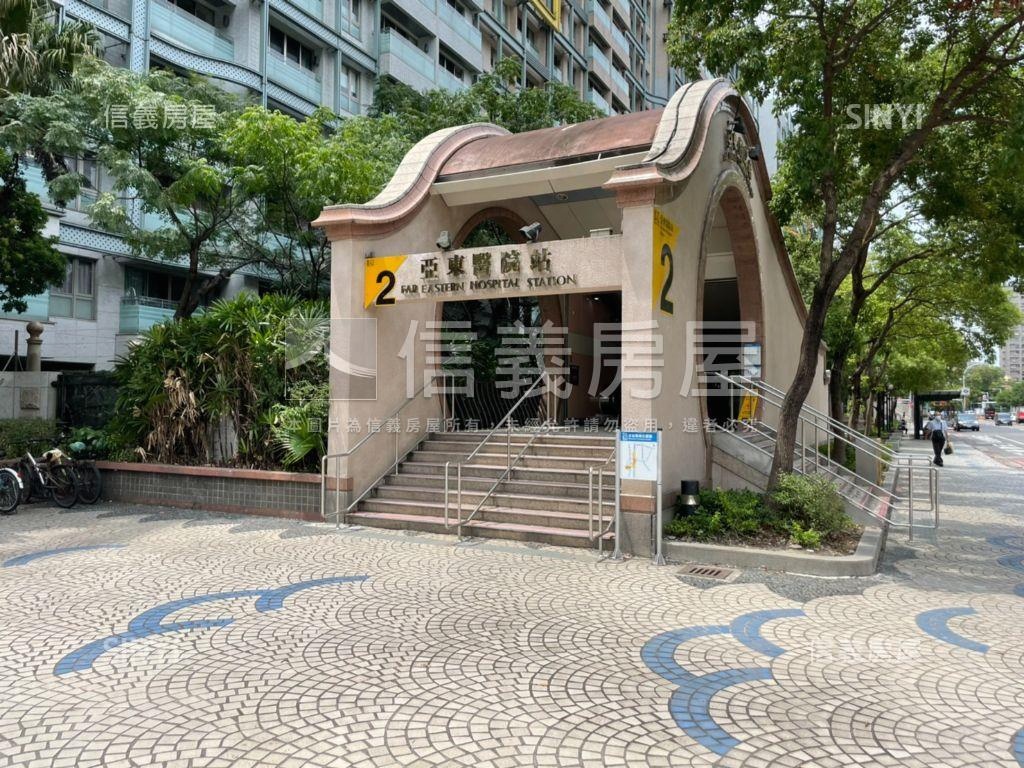 亞東捷運大空間二樓房屋室內格局與周邊環境