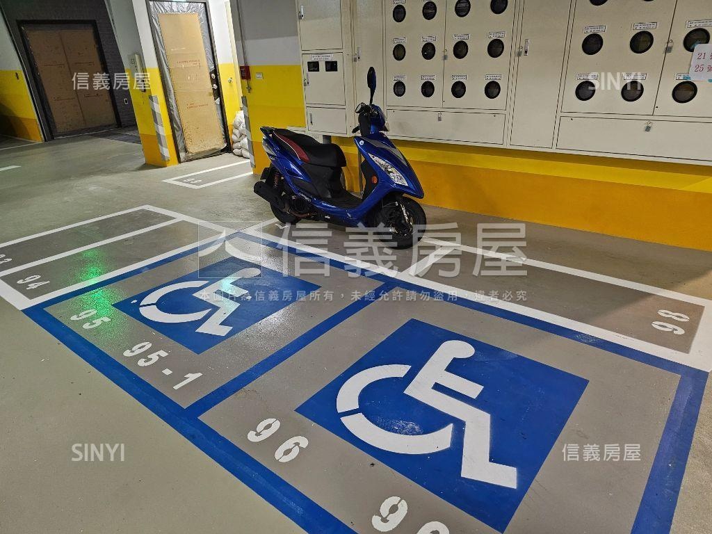 采采良品挑高一樓房屋室內格局與周邊環境