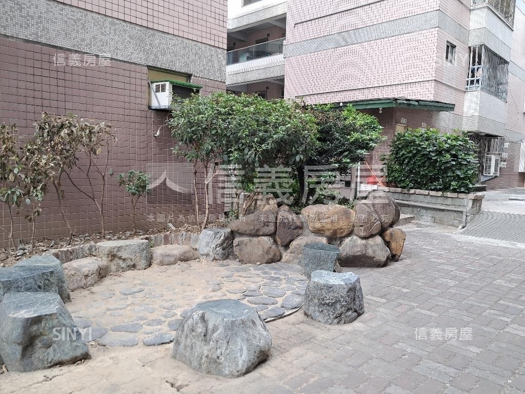 近中國醫近園道採光大美屋房屋室內格局與周邊環境