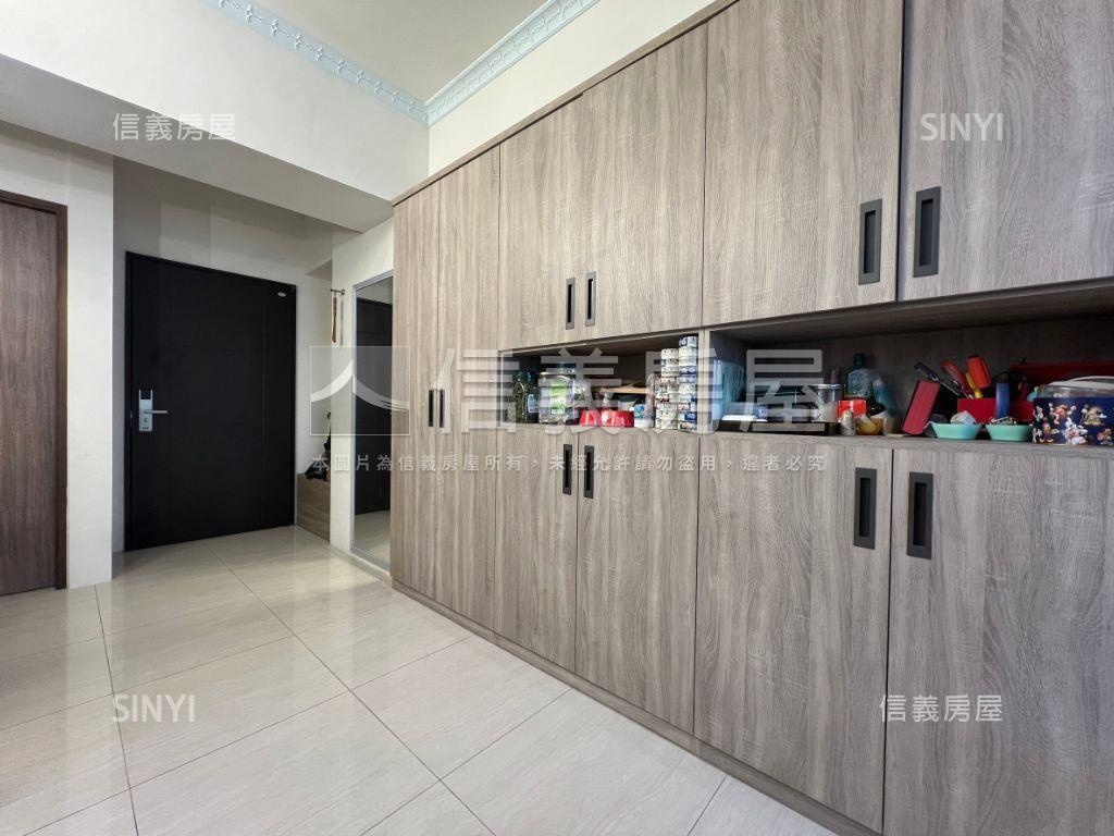 東區雙衛浴開窗三房平車房屋室內格局與周邊環境