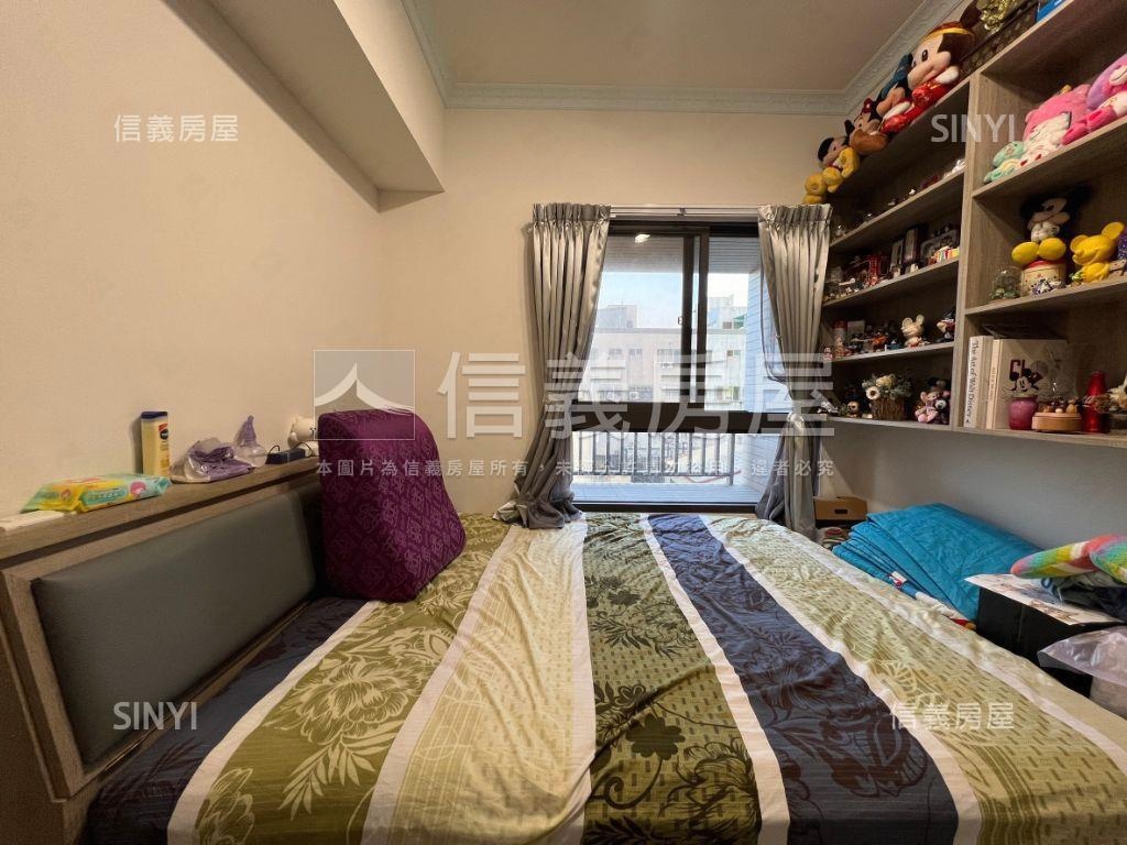 東區雙衛浴開窗三房平車房屋室內格局與周邊環境