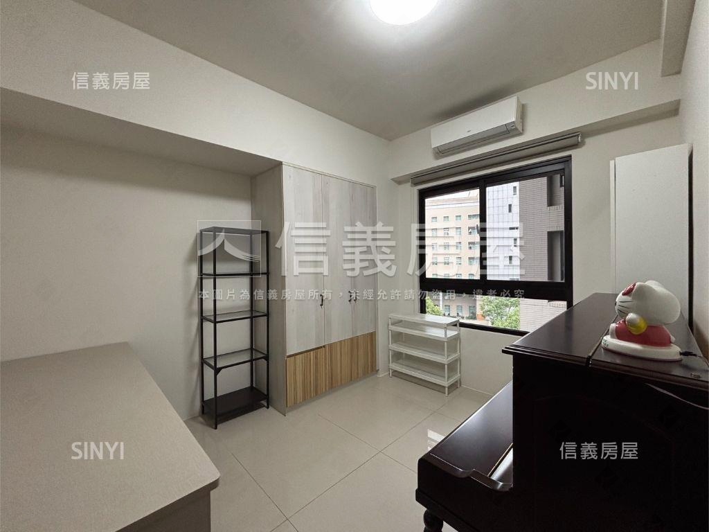 鳳凰幸福２房車位房屋室內格局與周邊環境