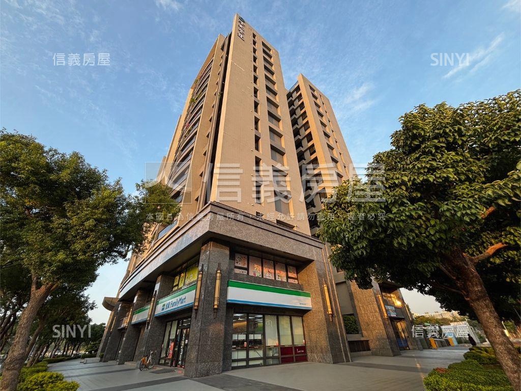 鳳凰幸福２房車位房屋室內格局與周邊環境